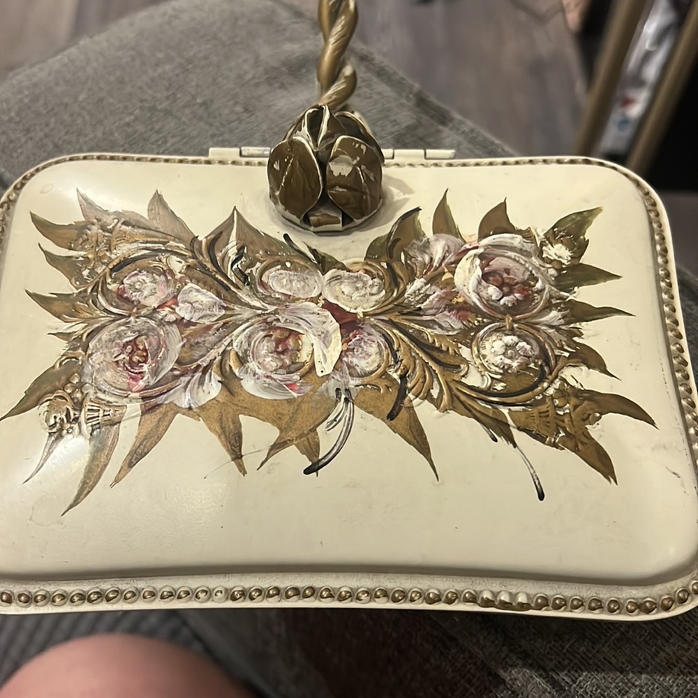 Vintage hand painted metal floral cream gold silent butler - Picture 9 of 9